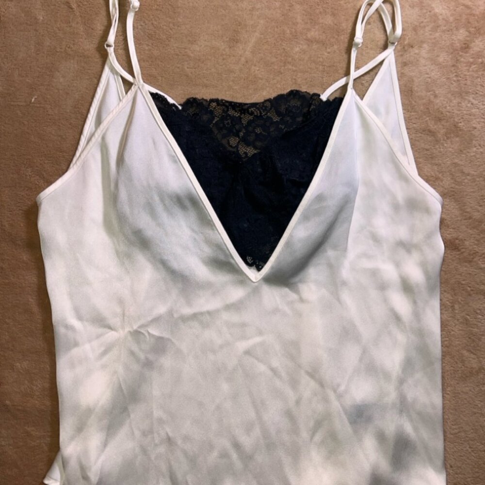 Expressโ Women Medium White Silky Cami Black Lace Bra Adjustable Strap Y2K Top